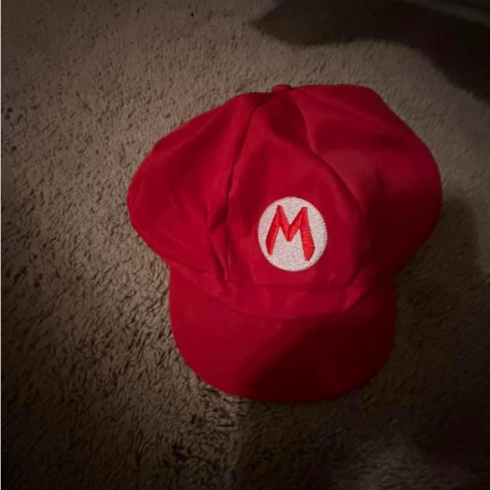Mario hat